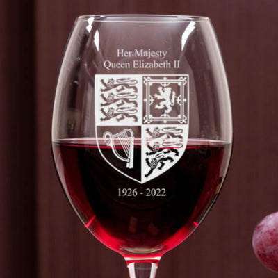Her Majesty the Queen Elizabeth II Coat of Arms Memorial Wine Glass