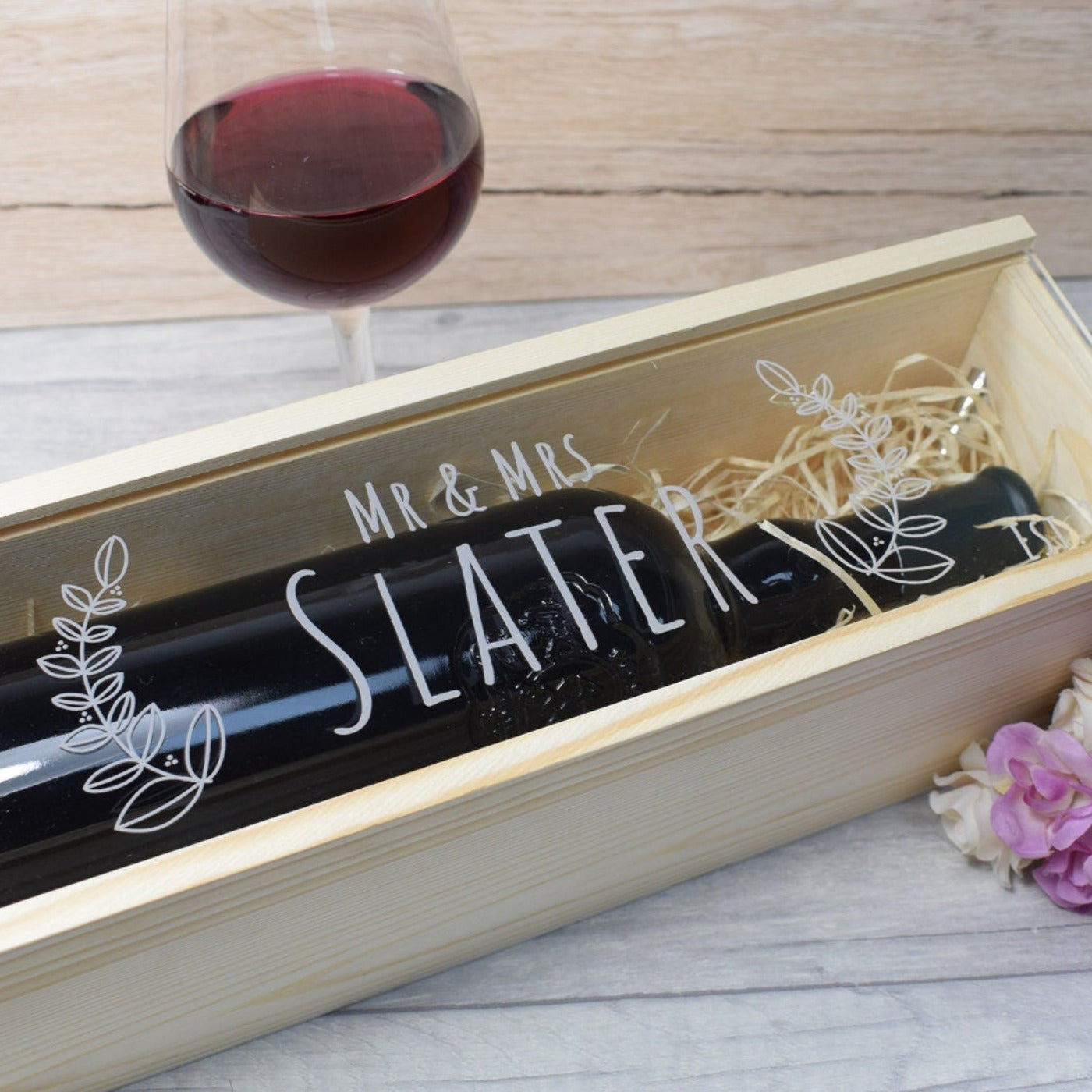Personalised Wine Box With Clear Lid - Mr & Mrs With Leaves